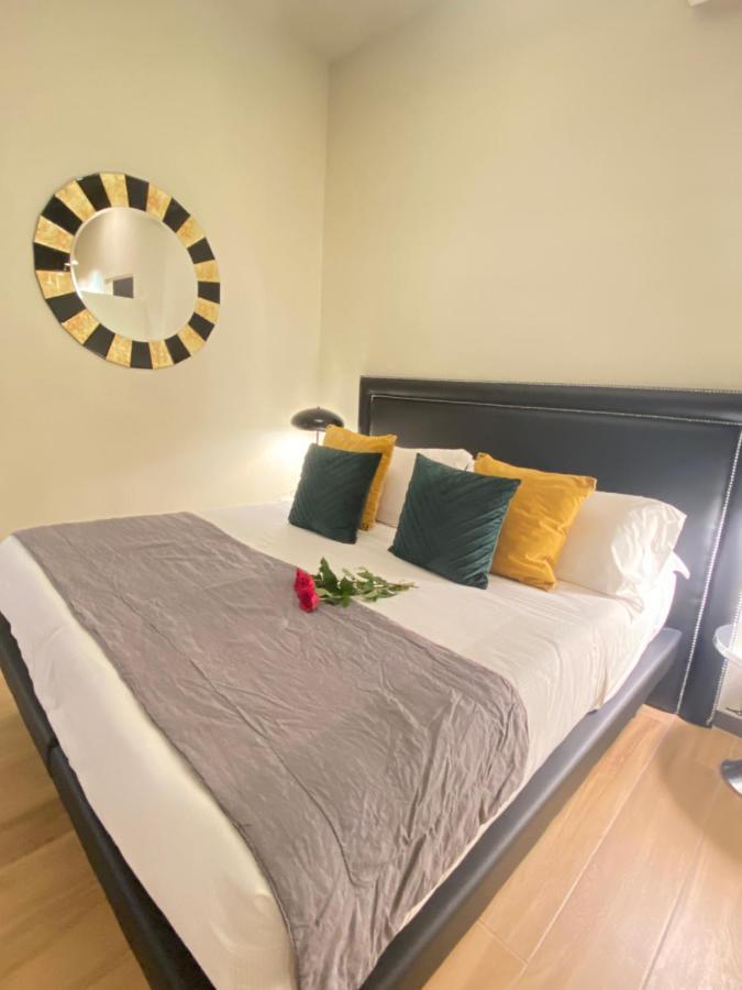 INTOMILAN Galleria Duomo I Boutique&Design Aparthotel Extérieur photo